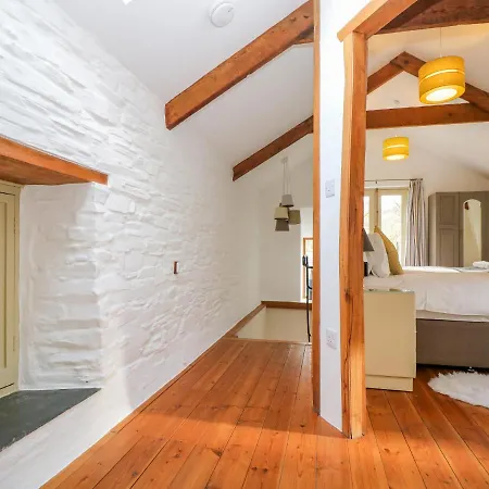 Holiday home Woodfield Coach House *